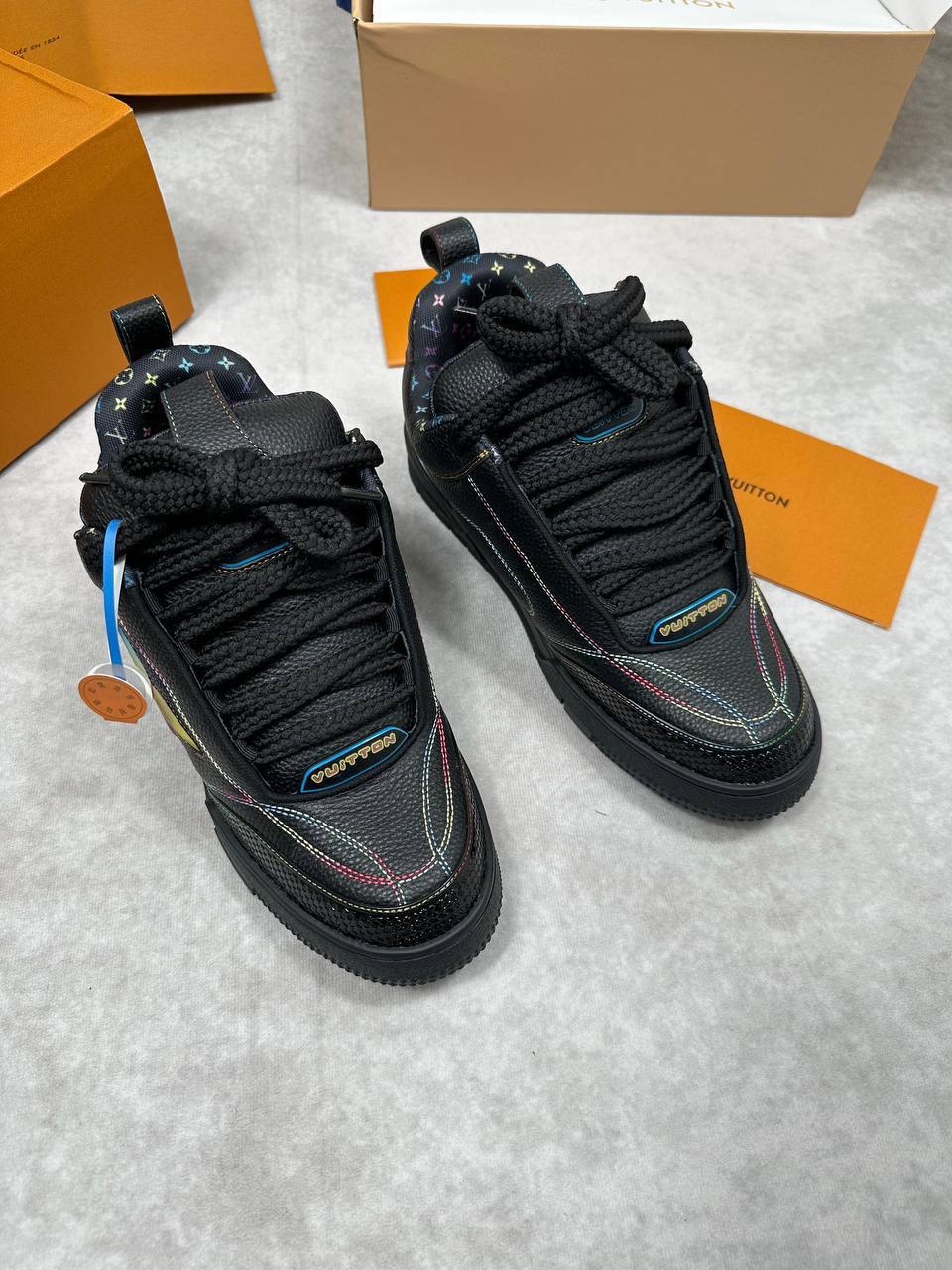 SUPER CLON MENS LV TRAINERS COME WITH BOX ETC am2104