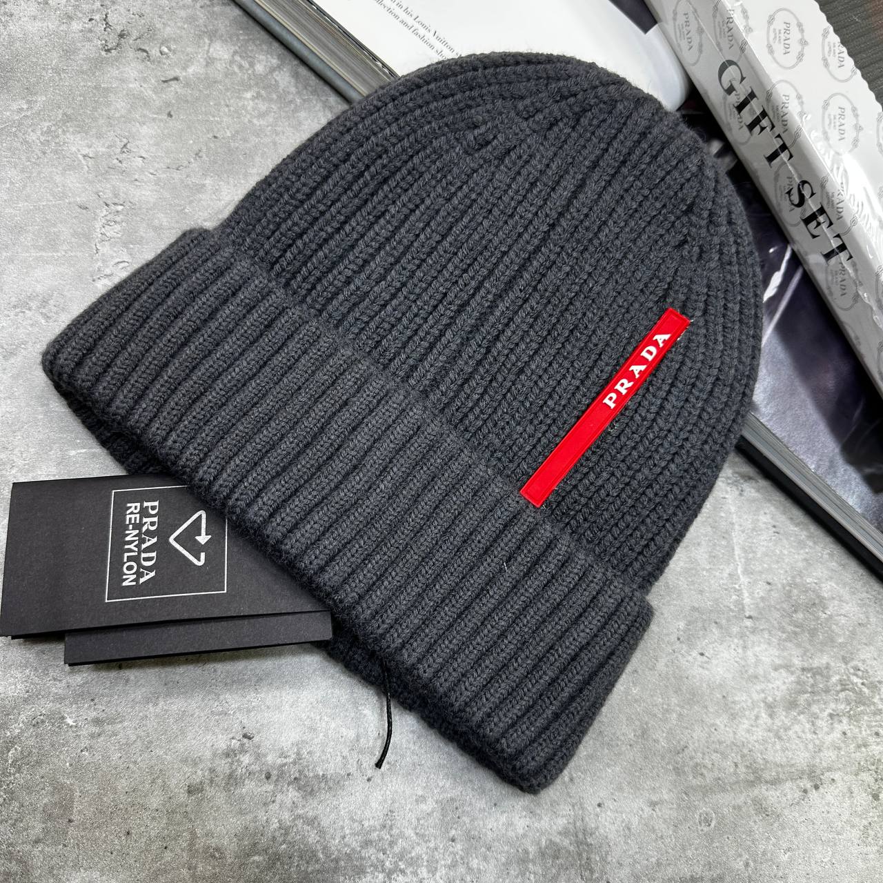 Top quality Prad beanie ha0910
