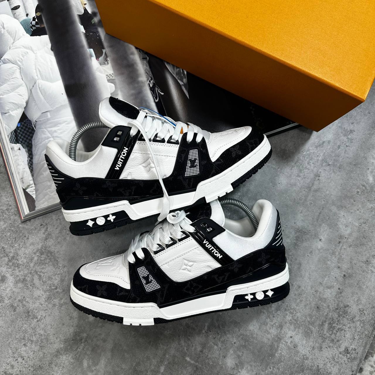 SUPERCLO QUALITY LSUPERCLO QUALITY LOUIS VUITTON TRAINERS WITH BOX DUST BAG su0907 TRAINERS WITH BOX DUST BAG su0907