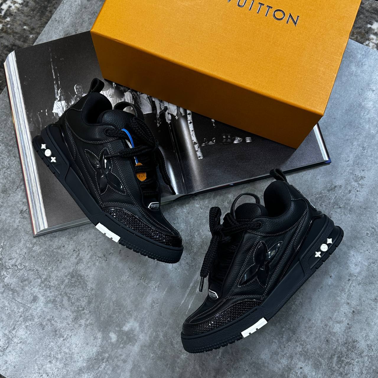 SUPERCLO QUALITY LSUPERCLO QUALITY LOUIS VUITTON TRAINERS WITH BOX DUST BAG su0907 TRAINERS WITH BOX DUST BAG su0907