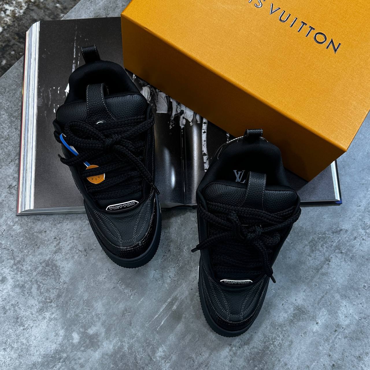 SUPERCLO QUALITY LSUPERCLO QUALITY LOUIS VUITTON TRAINERS WITH BOX DUST BAG su0907 TRAINERS WITH BOX DUST BAG su0907
