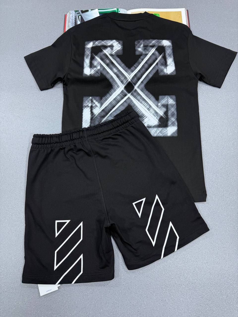 SUPERCLO QUALITY OFF WHIT TSHIRTS or  SHORTS su0907