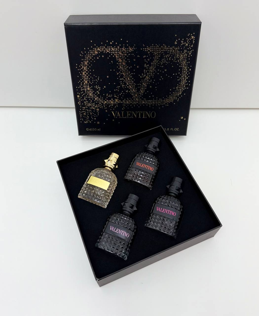 Valentinoe gift set na0910