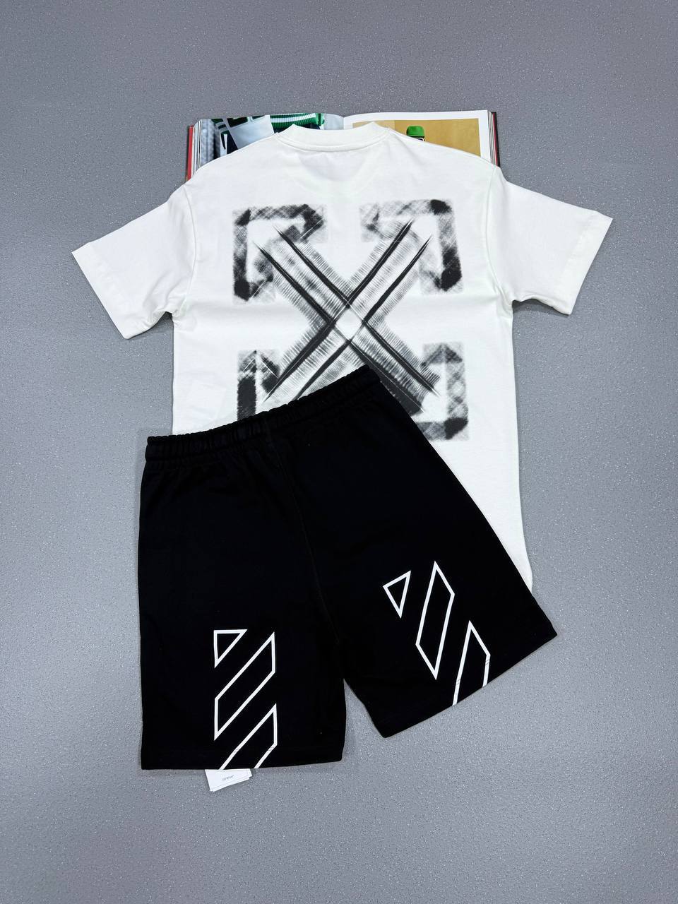 SUPERCLO QUALITY OFF WHIT TSHIRTS or  SHORTS su0907