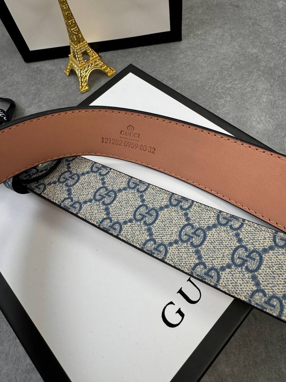Gucc belts with boxes su0907