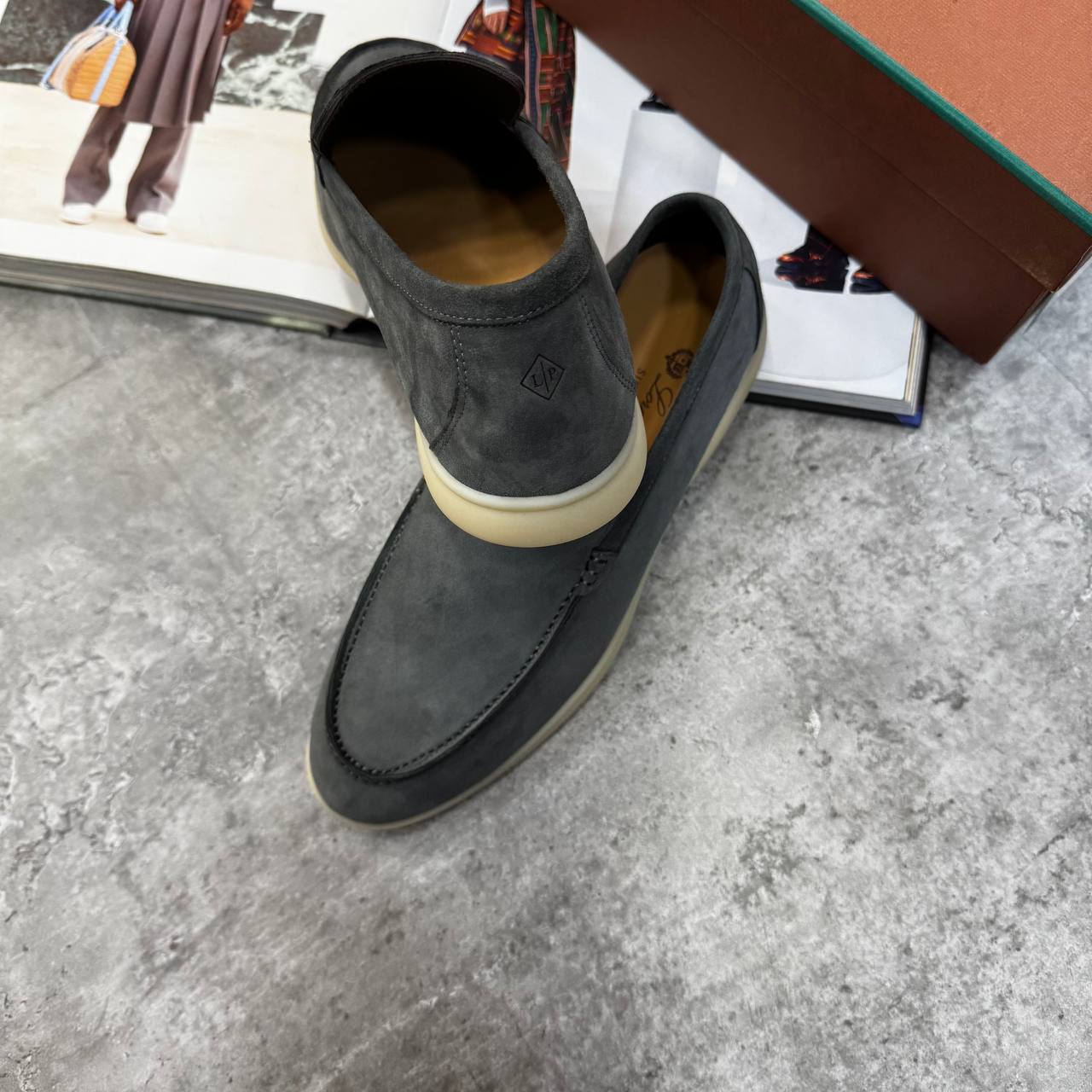 Top quality Prad loafers ha2404