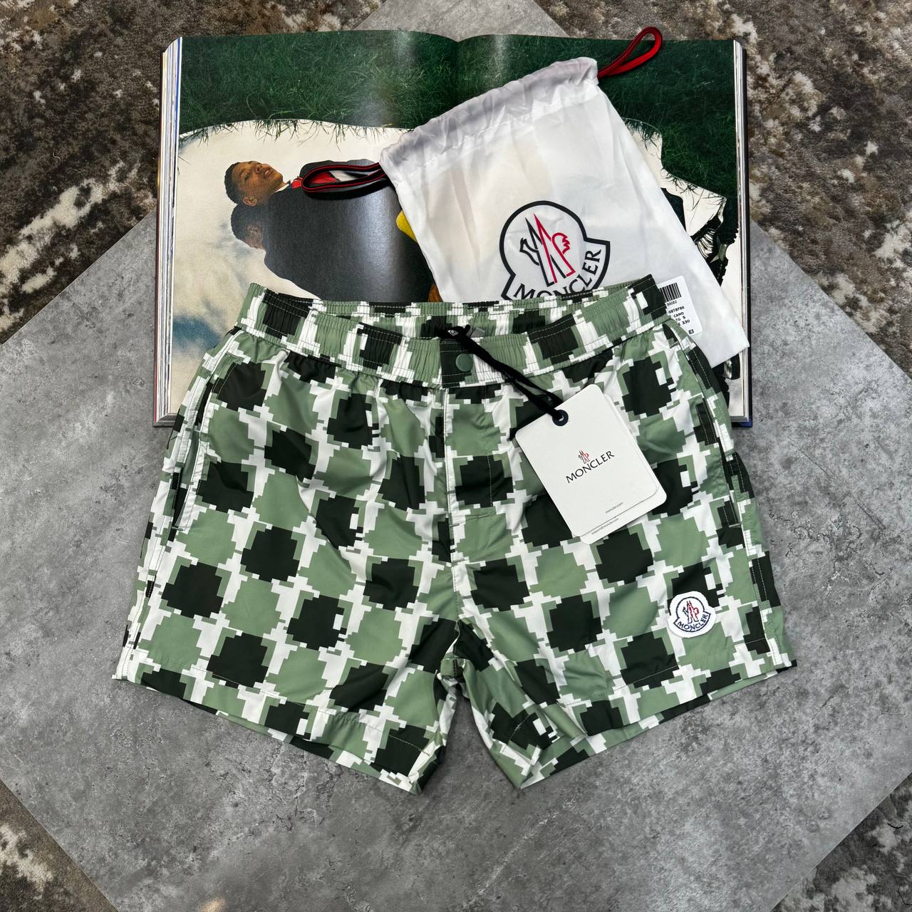Top quality Moncle swim shorts ha2404