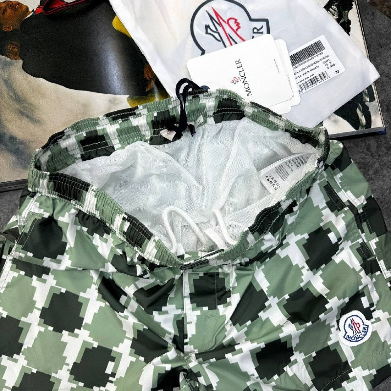 Top quality Moncle swim shorts ha2404