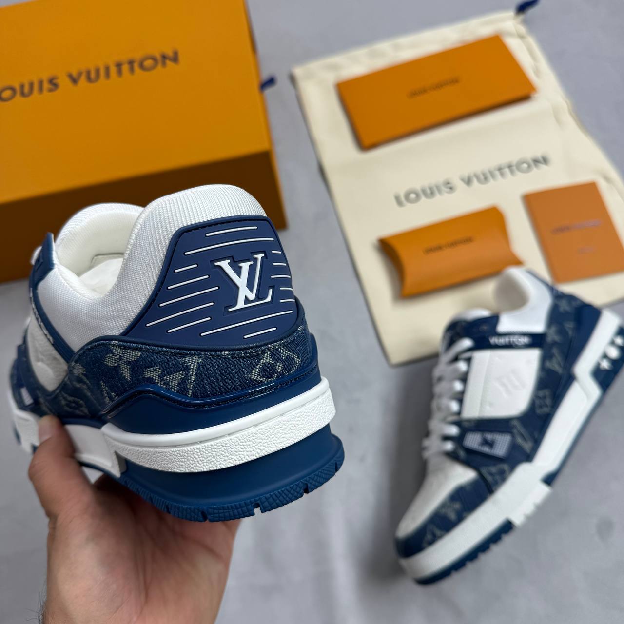 Louis Vuitto trainers sa0507