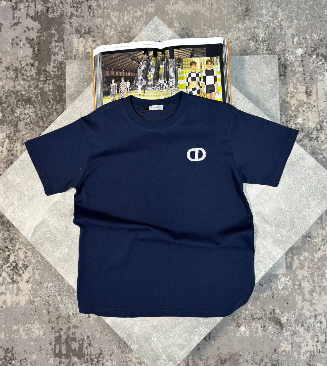CD Tshirt aj2404