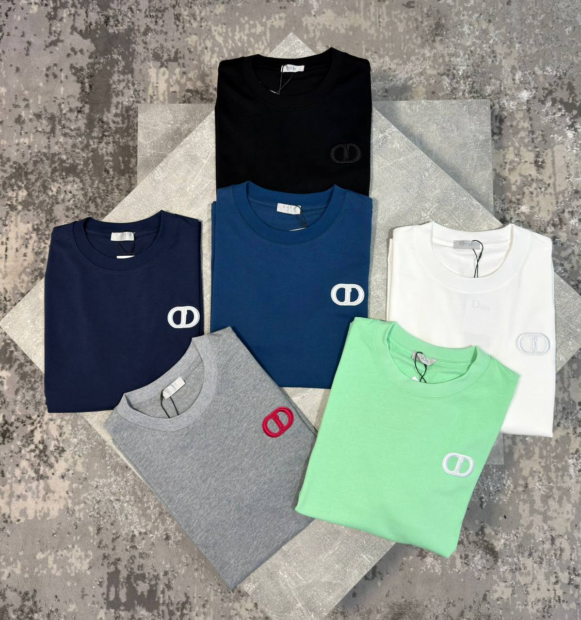 CD Tshirt aj2404