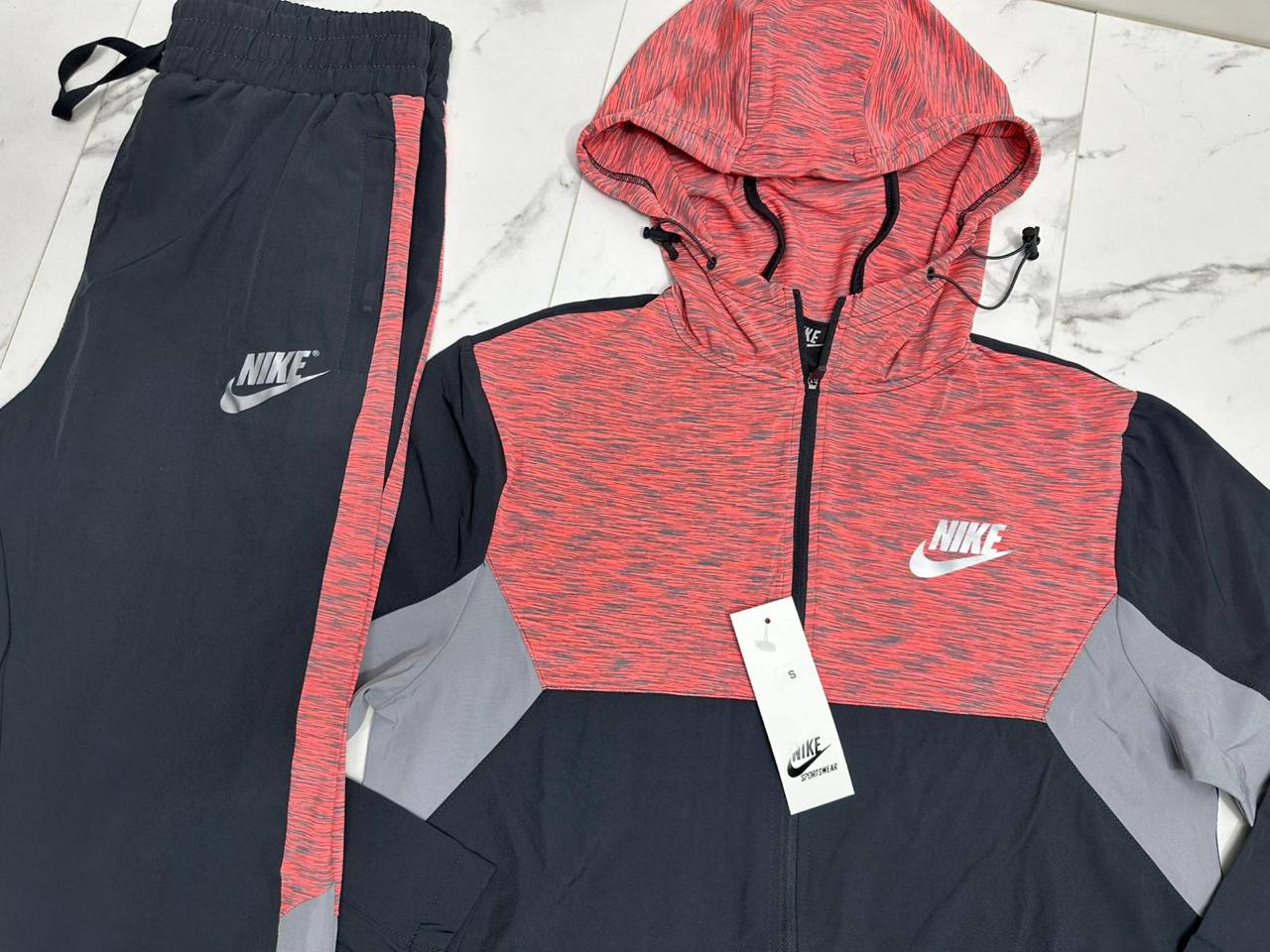 GOOD QUALITY MENS NIK & MONTIRE TRACKSUITS su0907