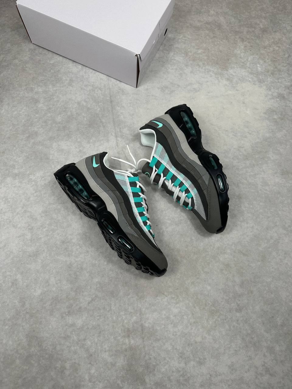 MENS NIK AIR MAX 95 am2404
