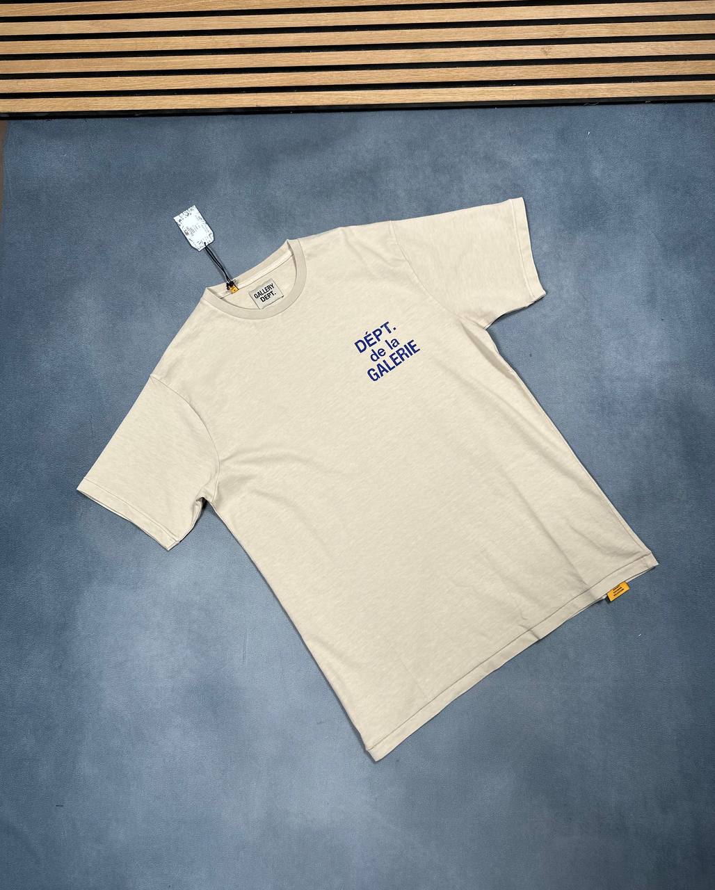 SUPER CL GALLERY DEPT. TEE am0907