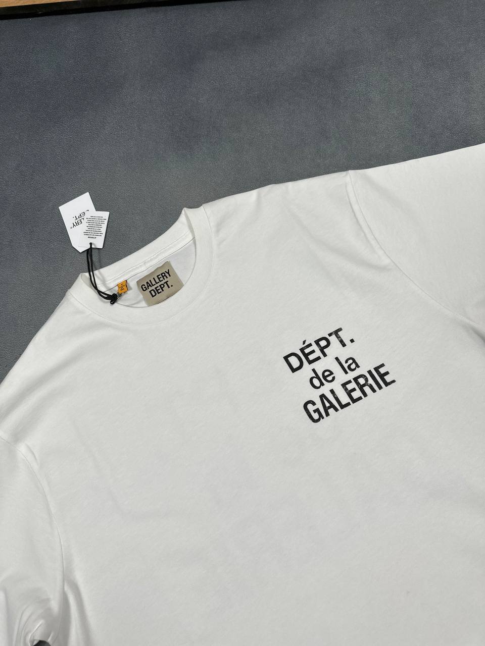 QUALITY MONCLE  T-shirts or SHORT ak1107