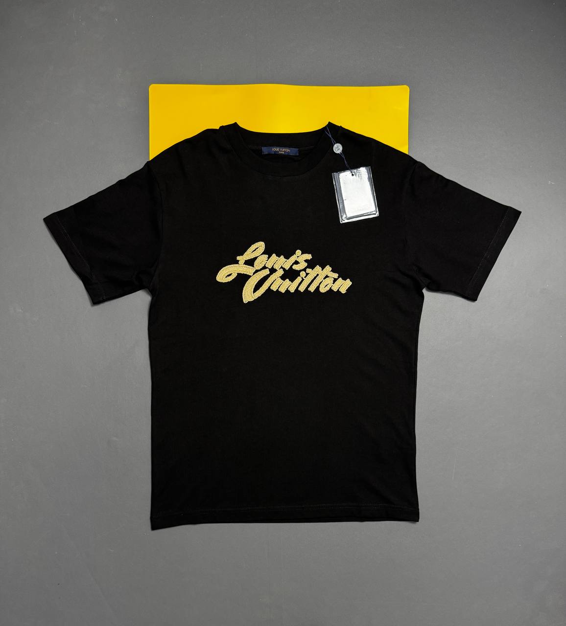 L T-shirts or Swim shorts sa0907