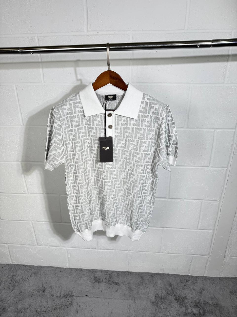 Fend polos 0707