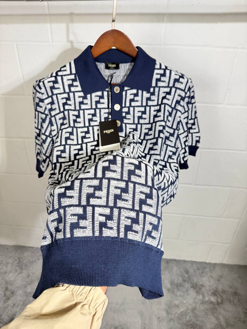 Fend polos 0707