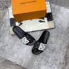 HIGH END LV MENS SLIDERS WITH BOX DUST BAG ETC jay2604