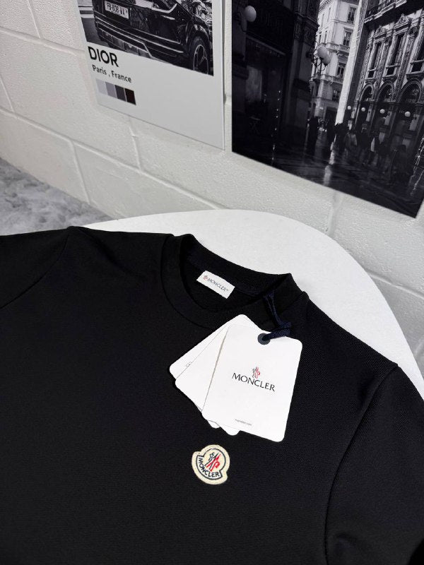 Moncle sweaters 1910