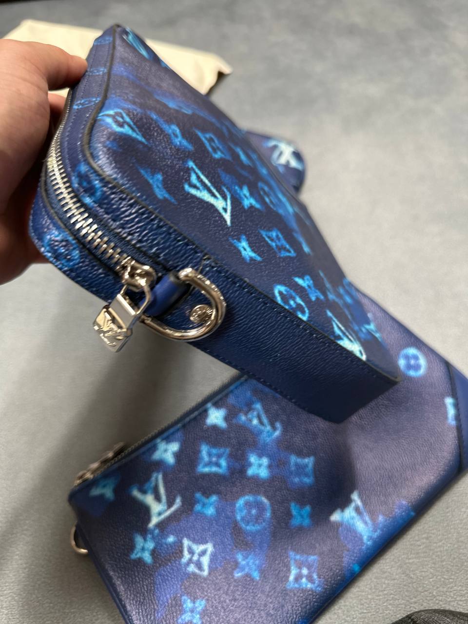 V MENS 3PCS BAG am1107