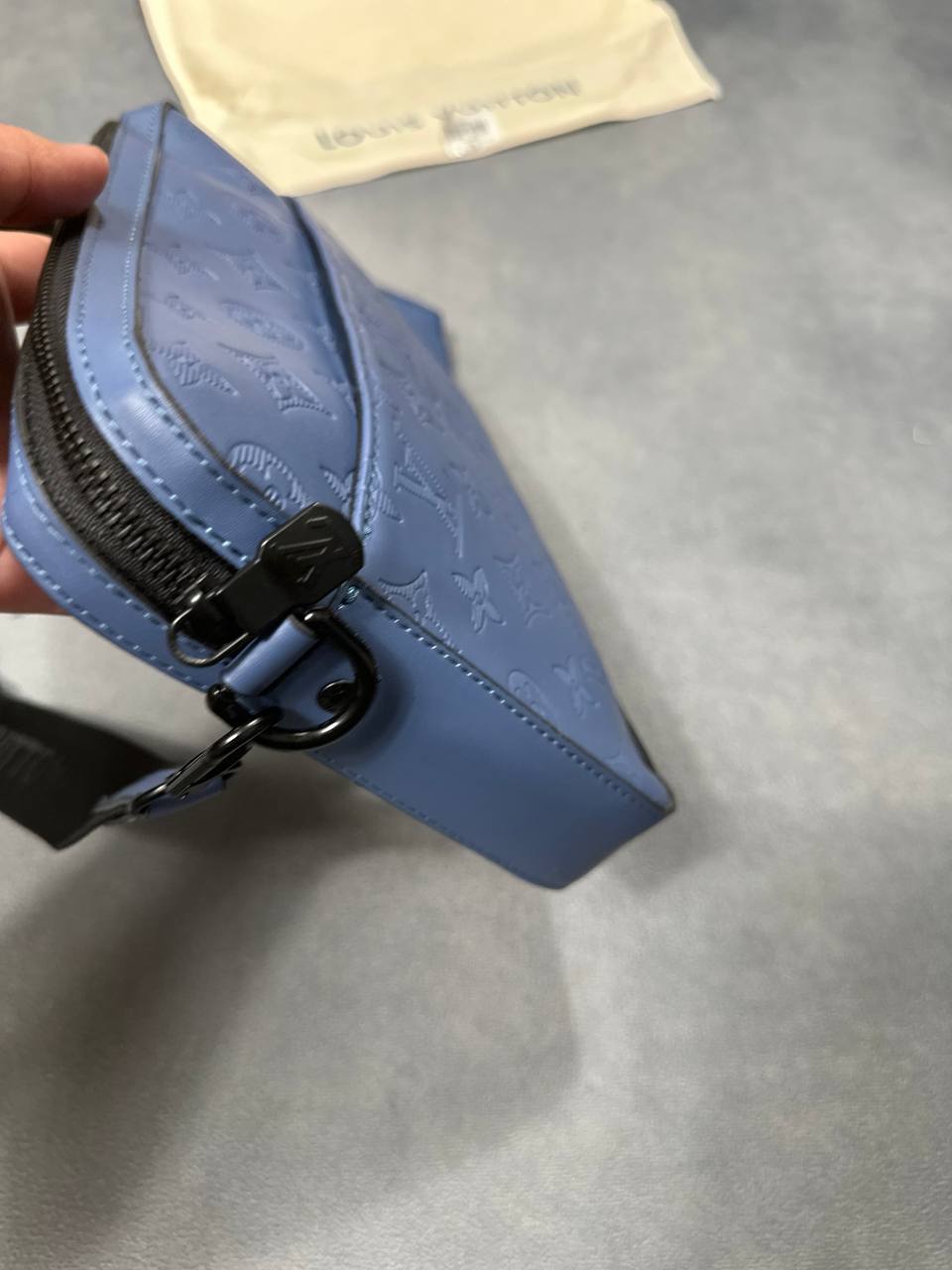 LV MENS  BAGam1107