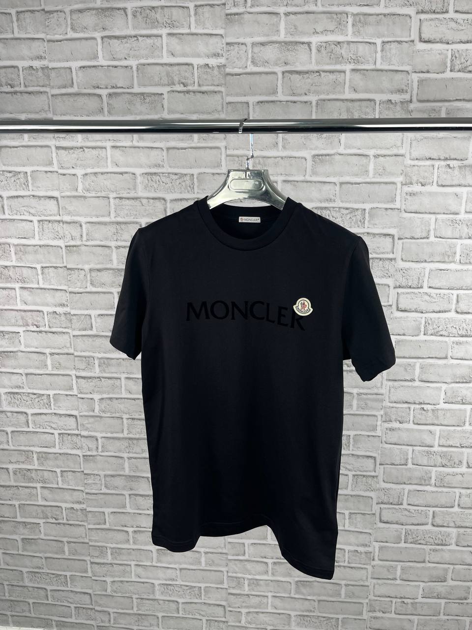 Moncle Tshirts aj1107