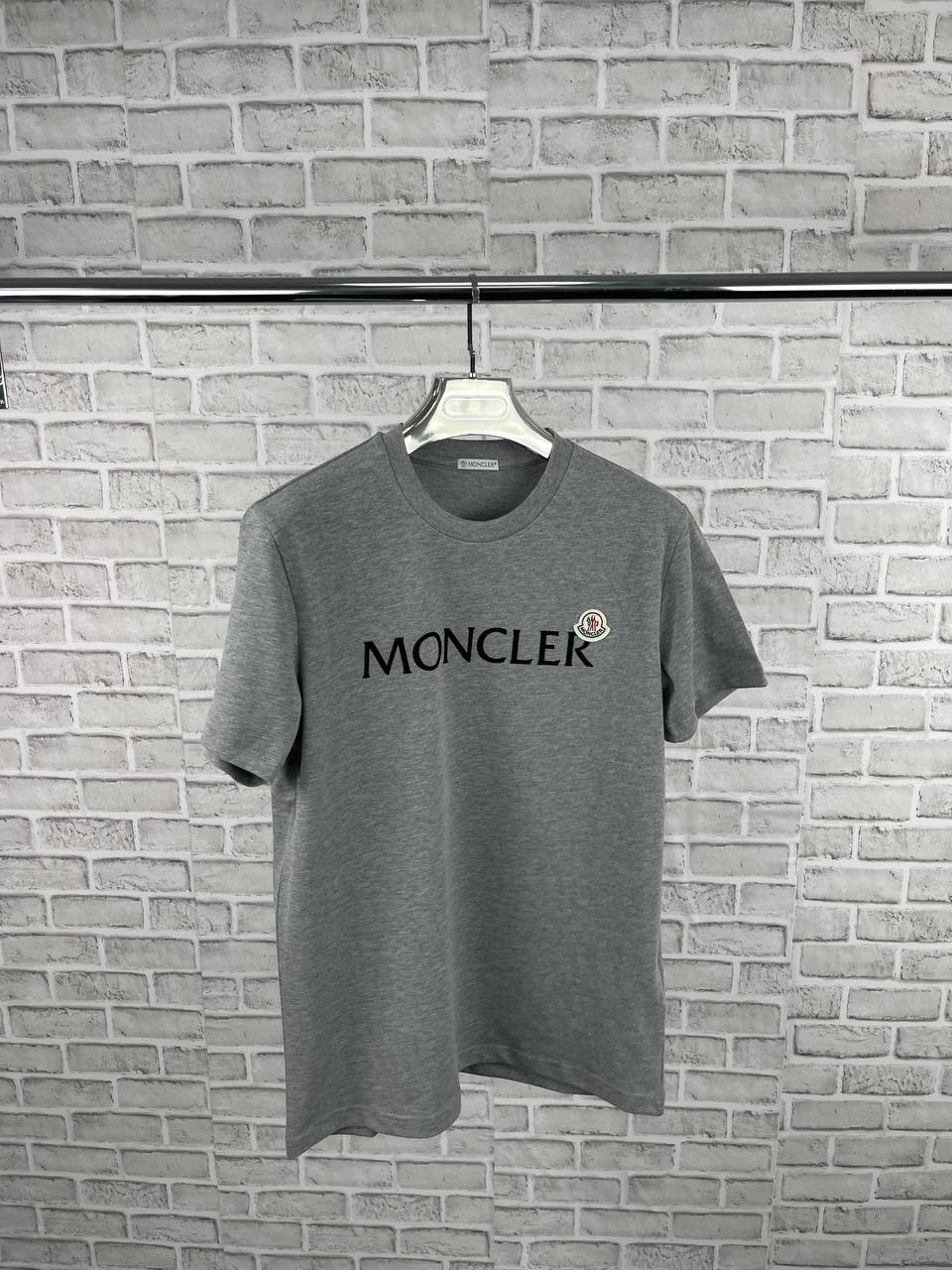 Moncle Tshirts aj1107