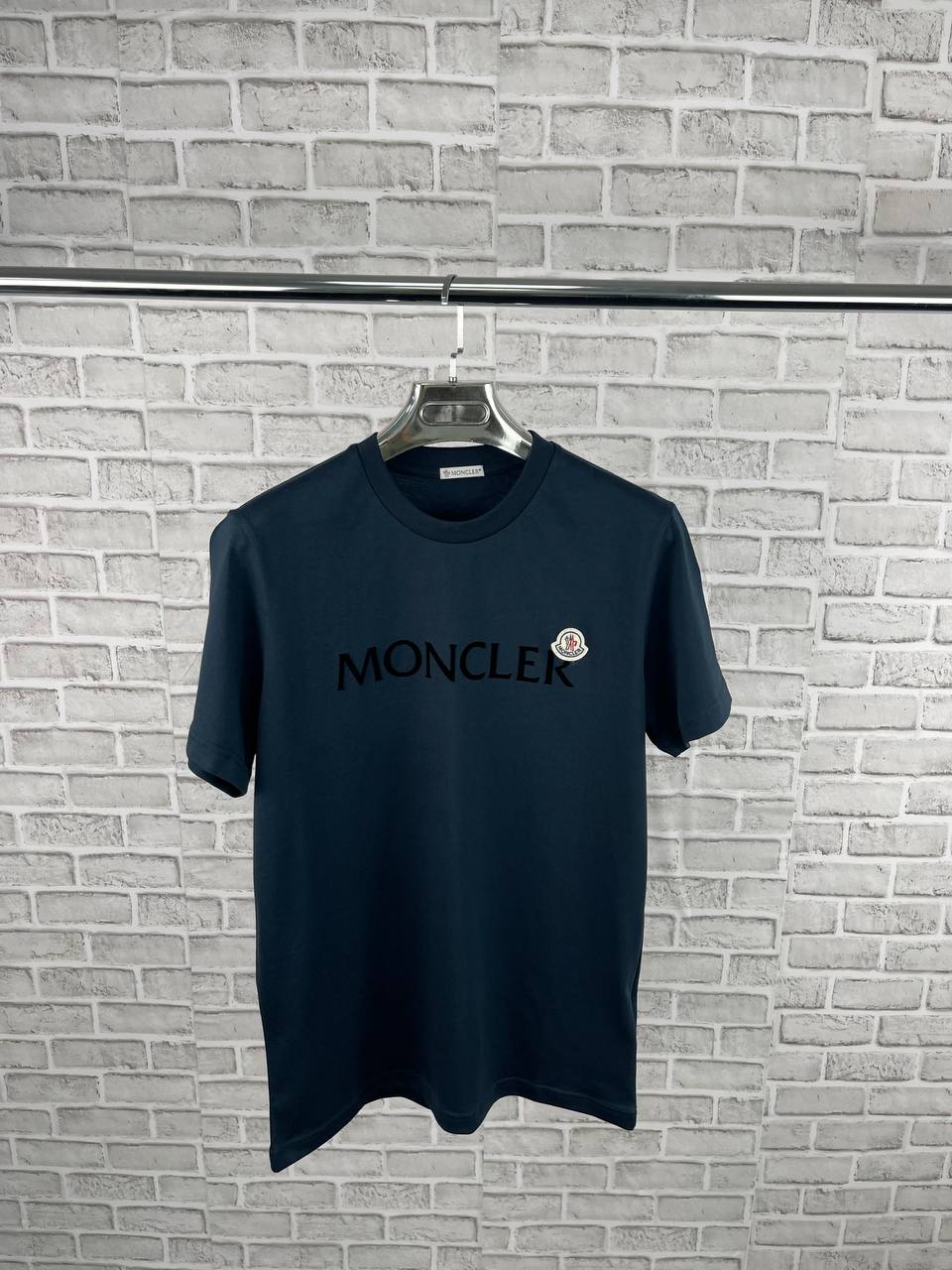 Moncle Tshirts aj1107