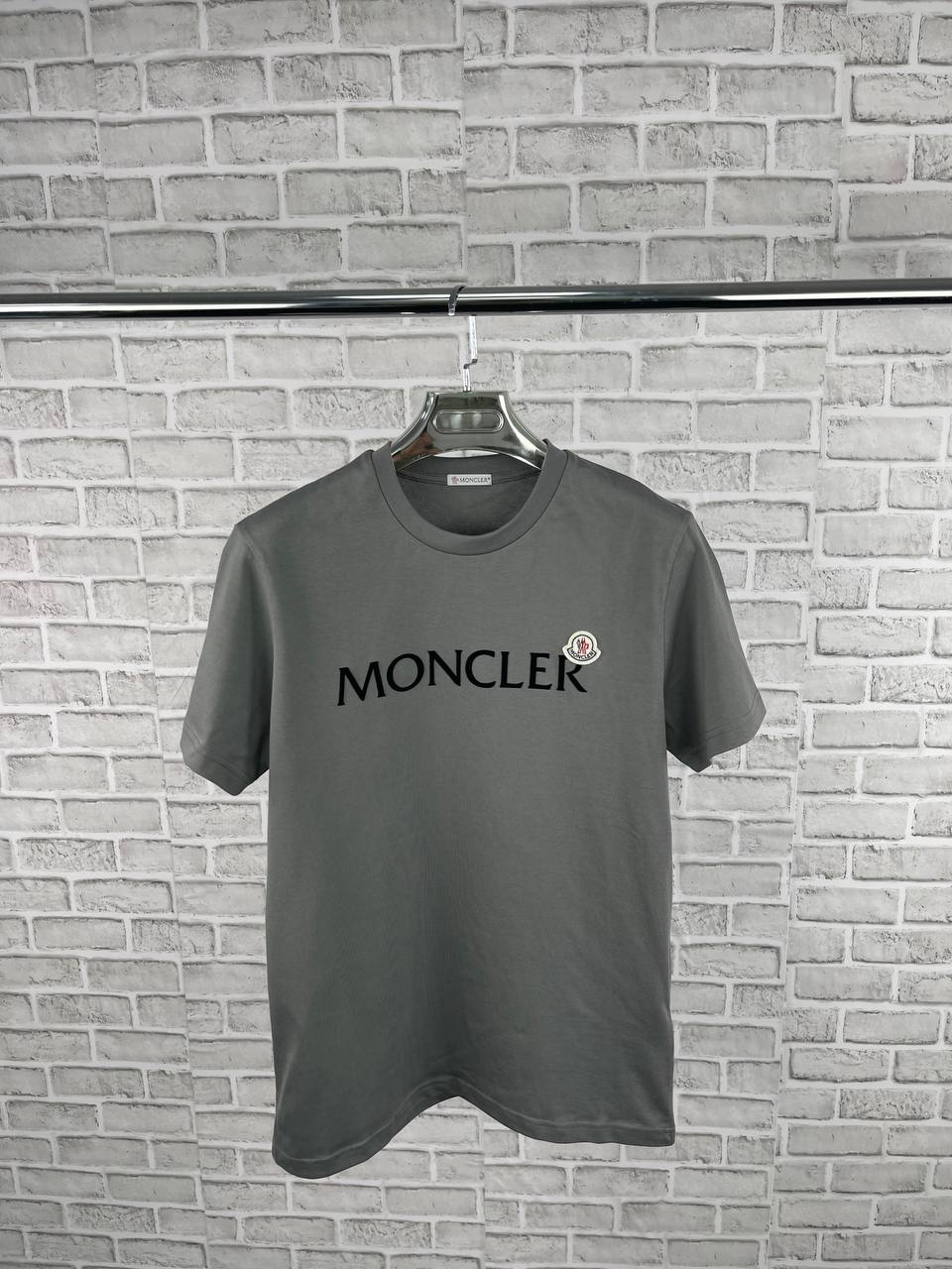Moncle Tshirts aj1107
