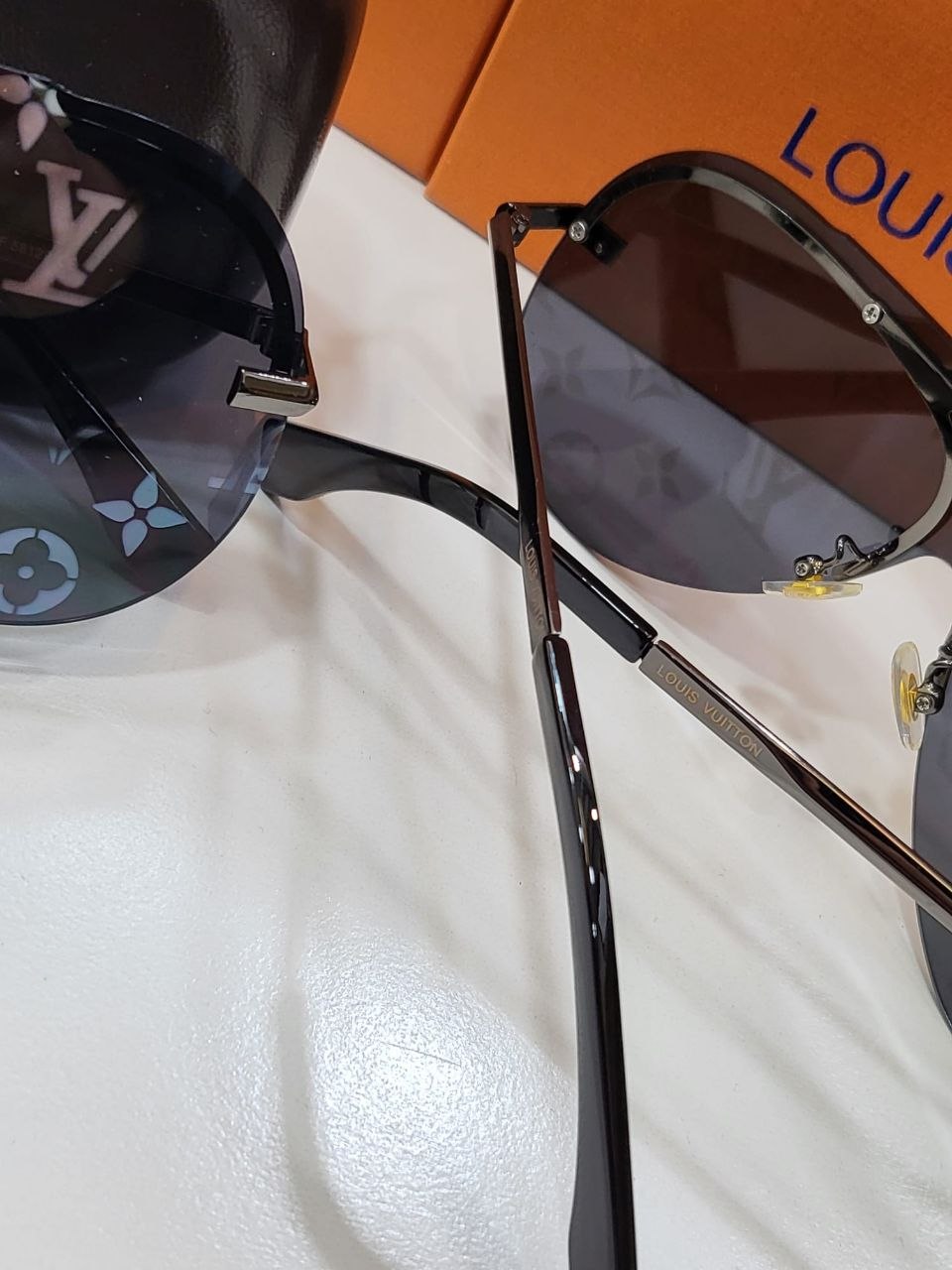 QUALITY LOUI VUITTO SUNGLASSES ak2904