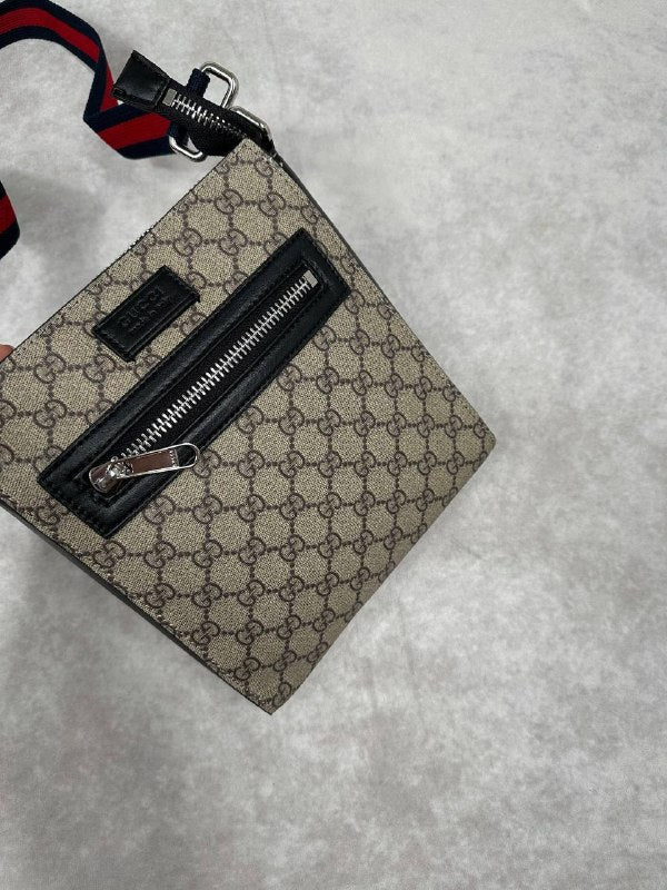 MENS GUCC BAG COME WITH DUST BAG am2904