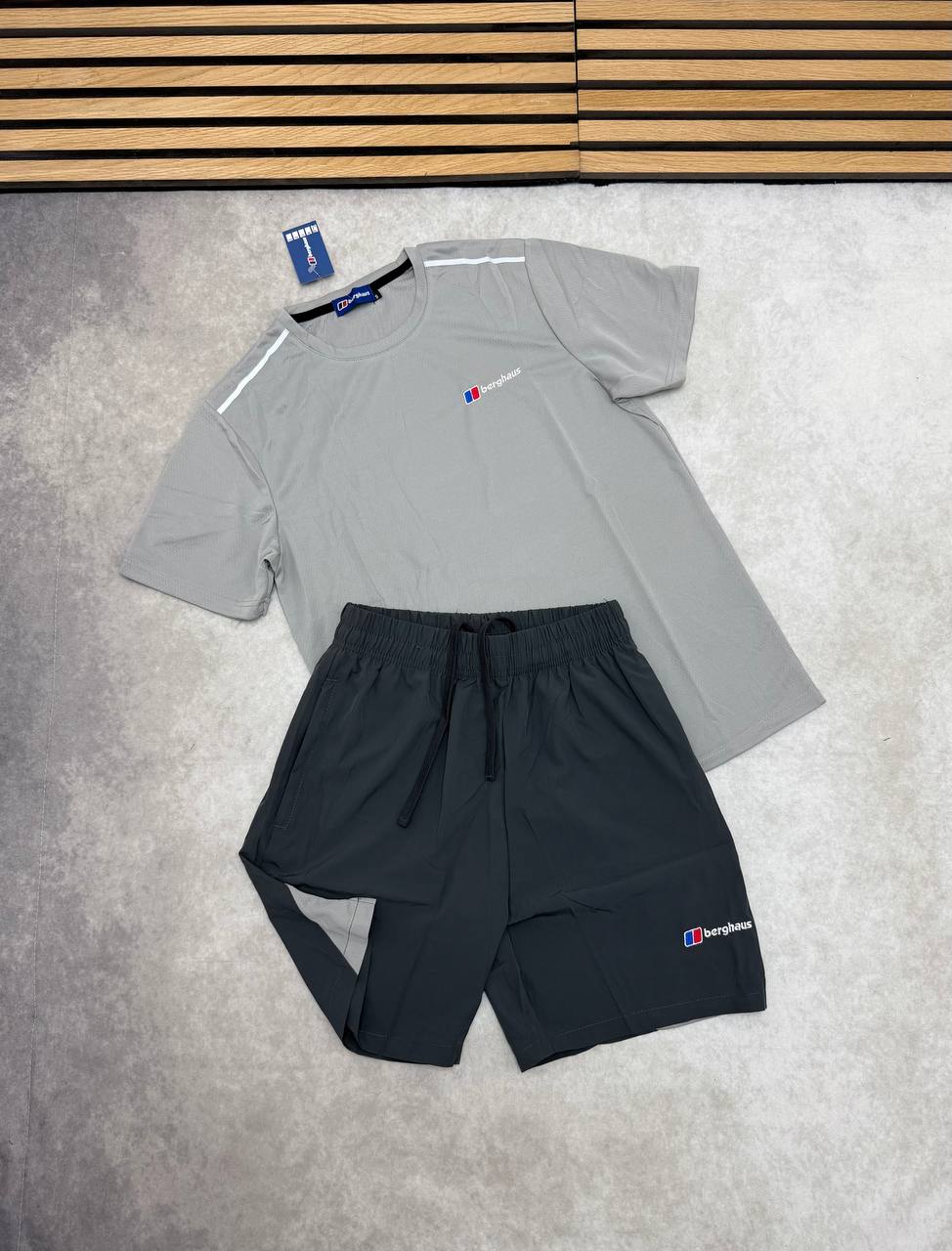 MENS BERGHAU SHORT SET am2904
