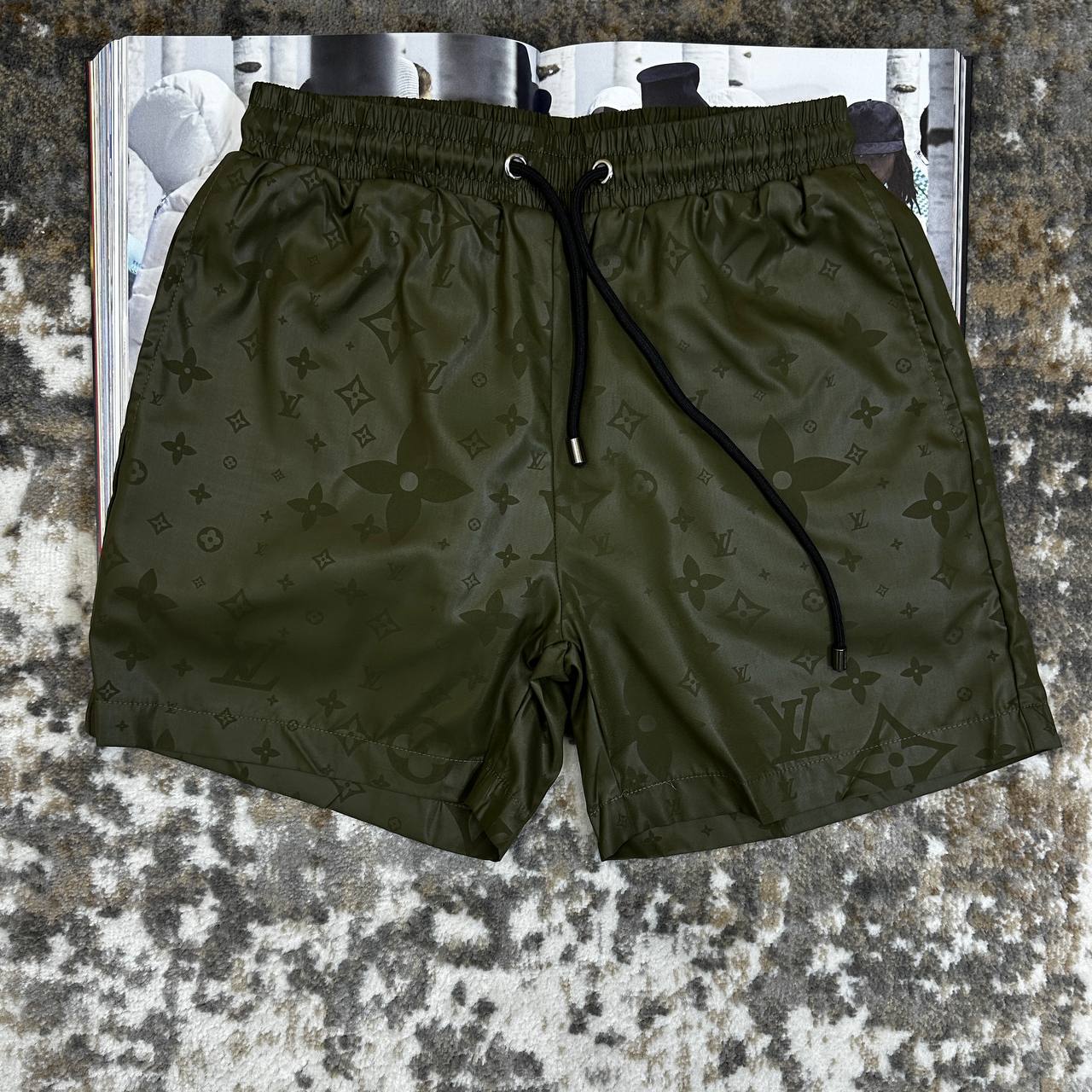 Top quality Lv Swim shorts ha1107