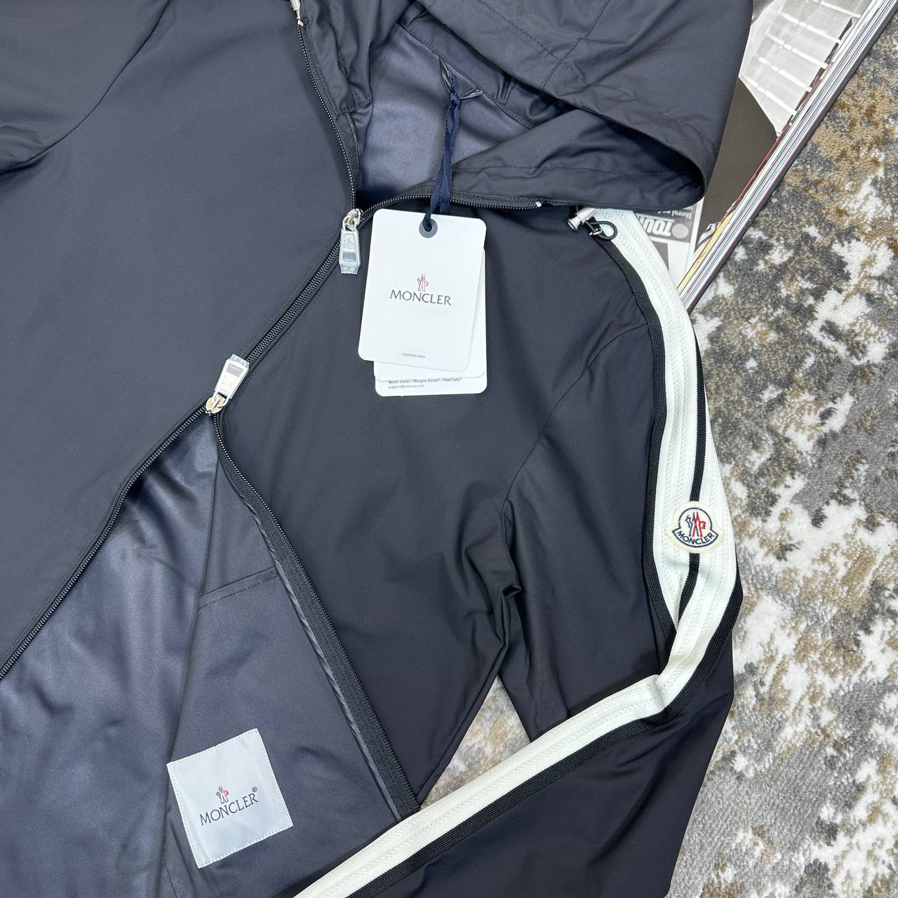 Top quality Moncler jacket  Navy and black ha1107