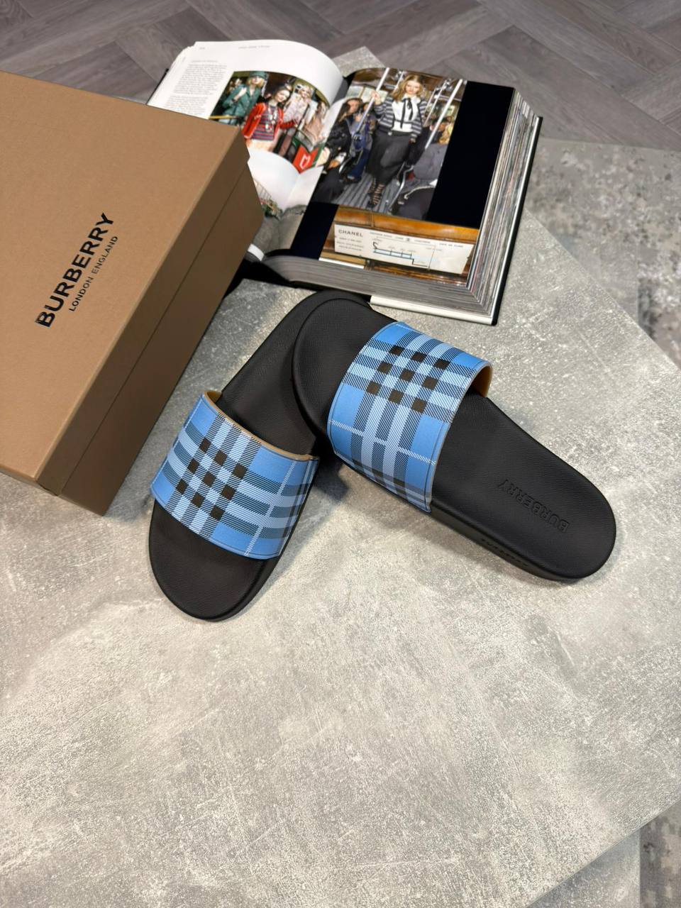Superclon Burber sliders aj0105