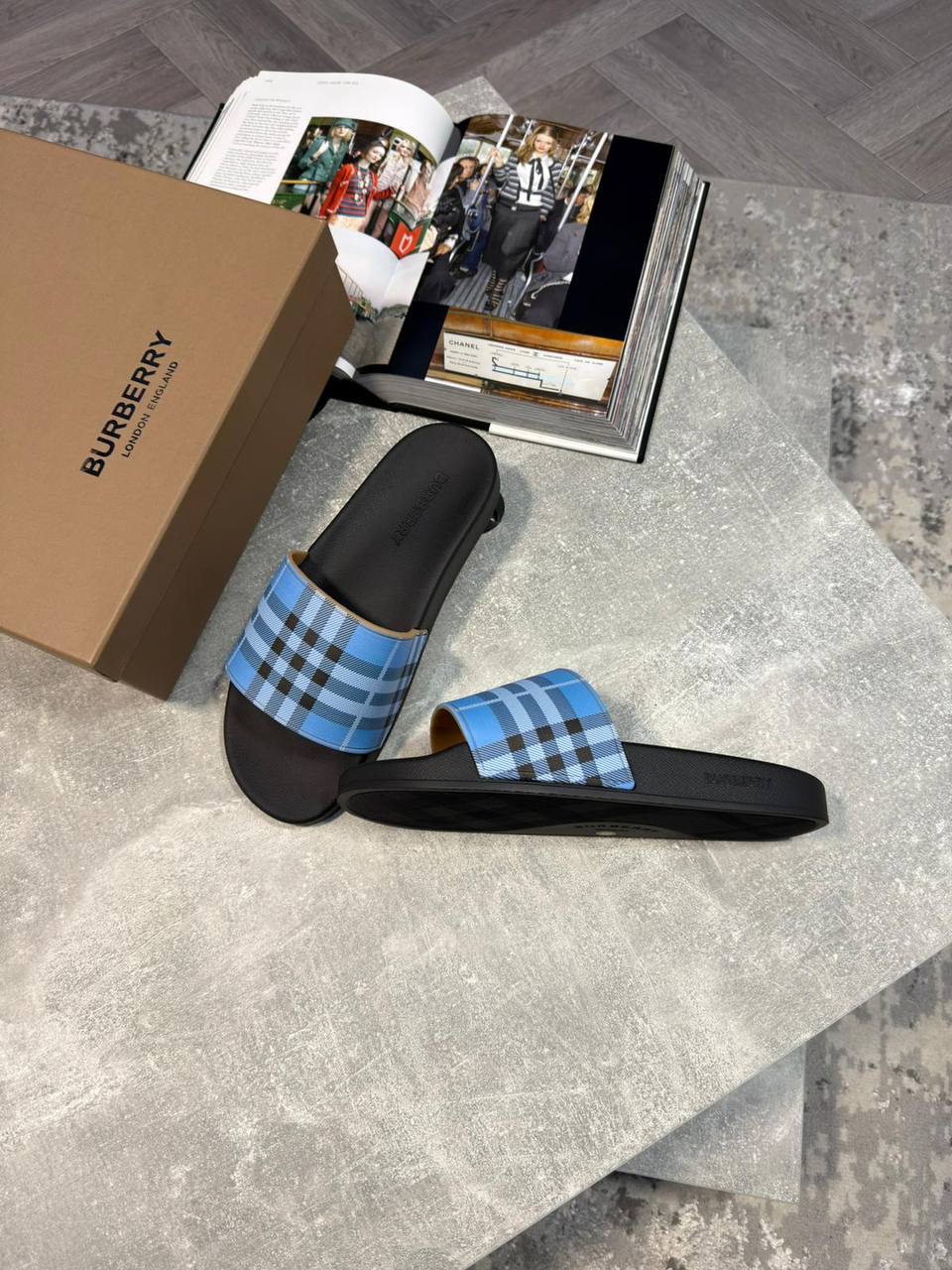 Superclon Burber sliders aj0105