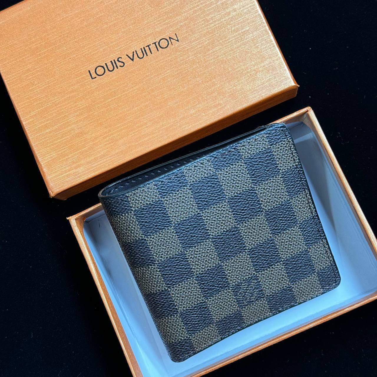 Lv wallet sa0305