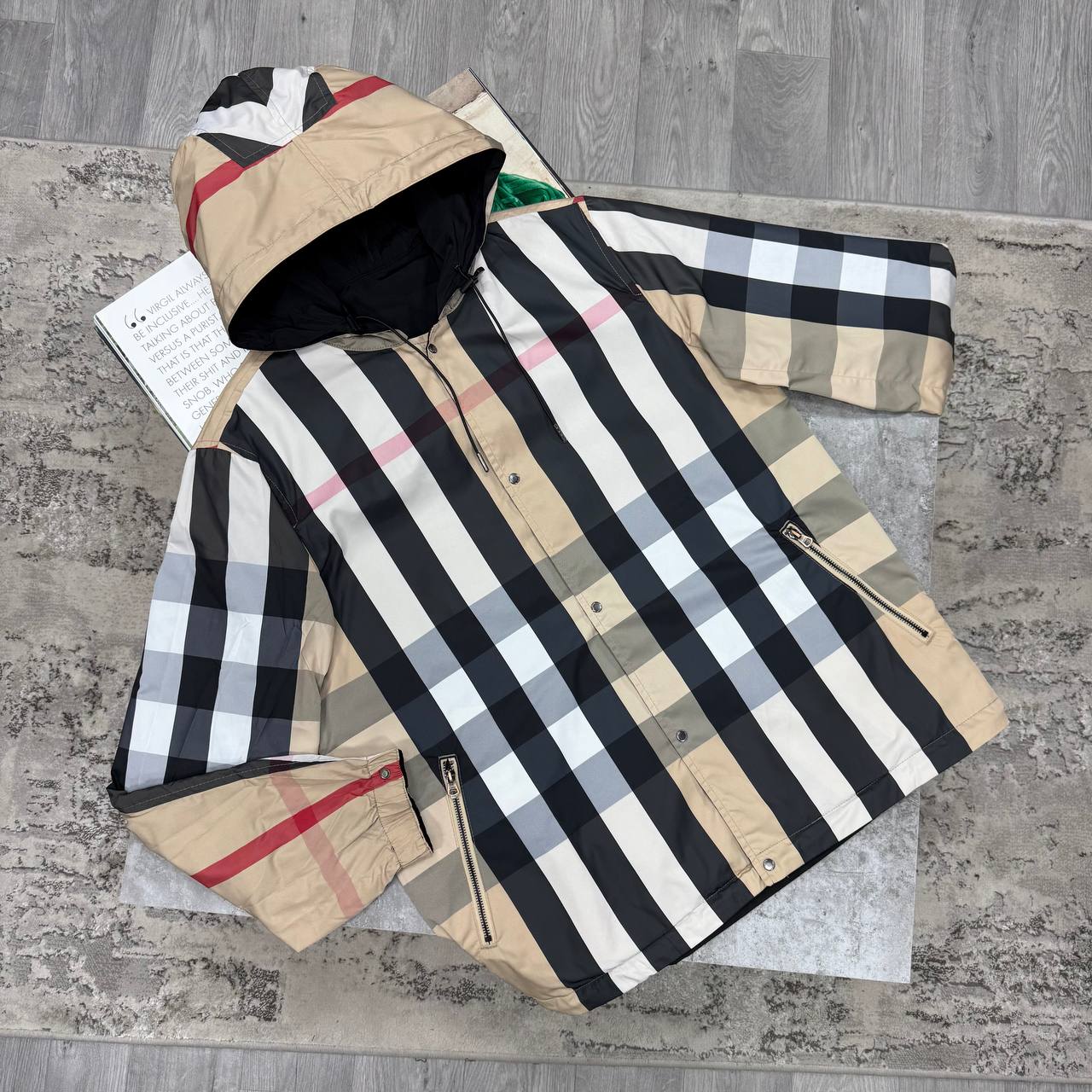 SUPER CLON BURBERR WINDBREAKER REVERSIBLE JACKET jay0205