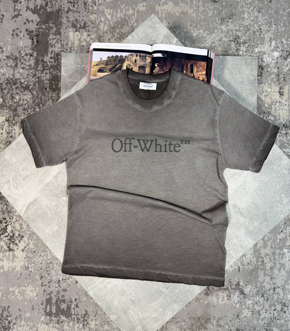 Off White Tshirt aj0305