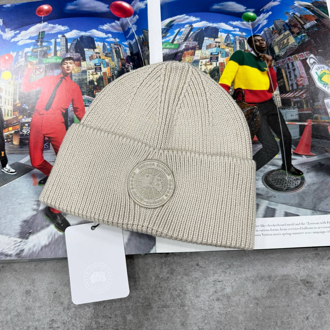 SUPER CLO CANADA GOSE  BEANIE su2410