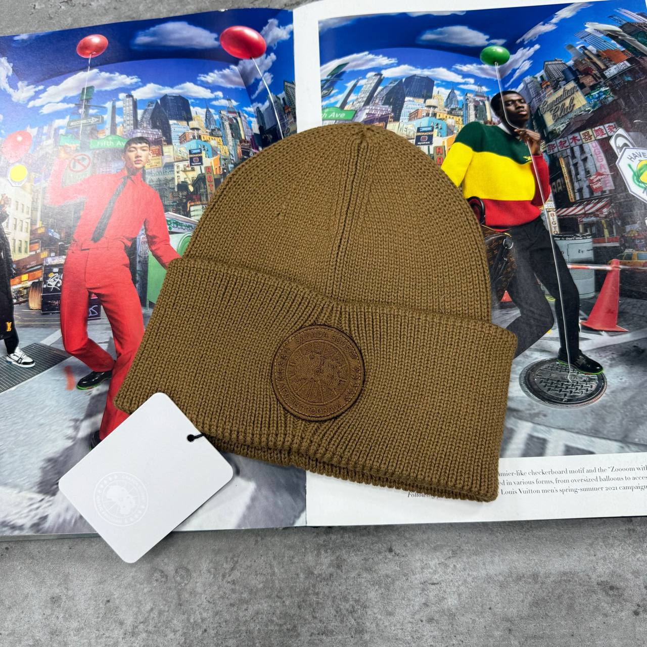 SUPER CLO CANADA GOSE  BEANIE su2410