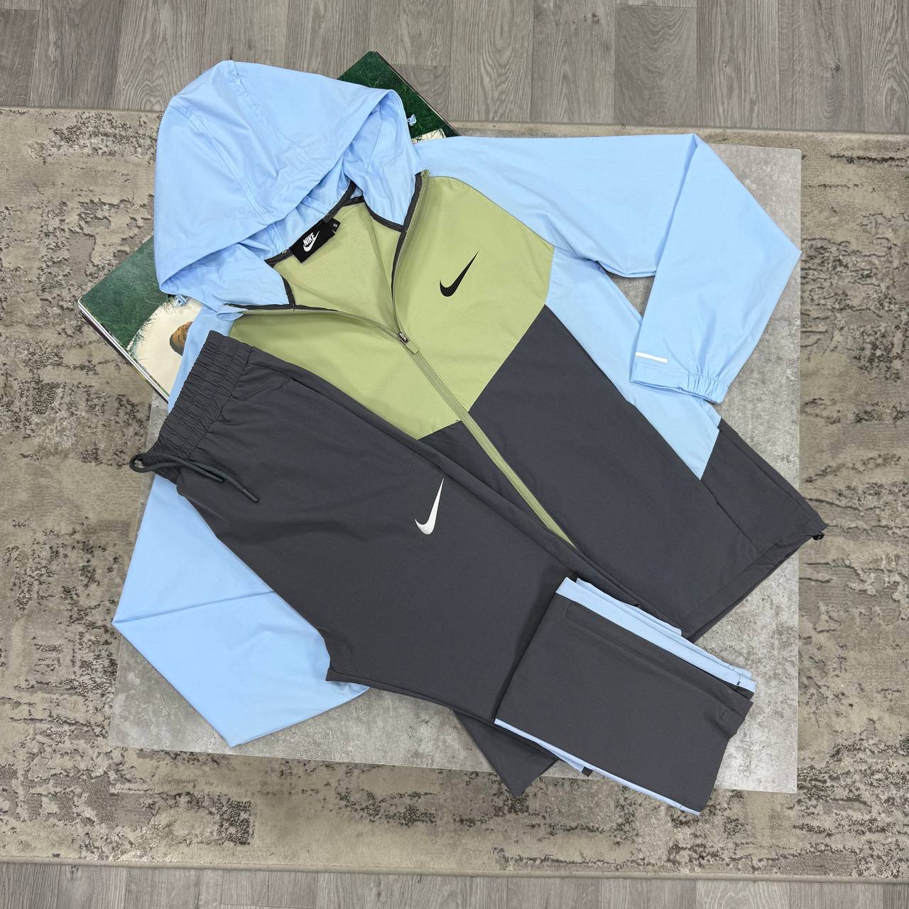 QUALITY NIK TRACKSUIT jay0405