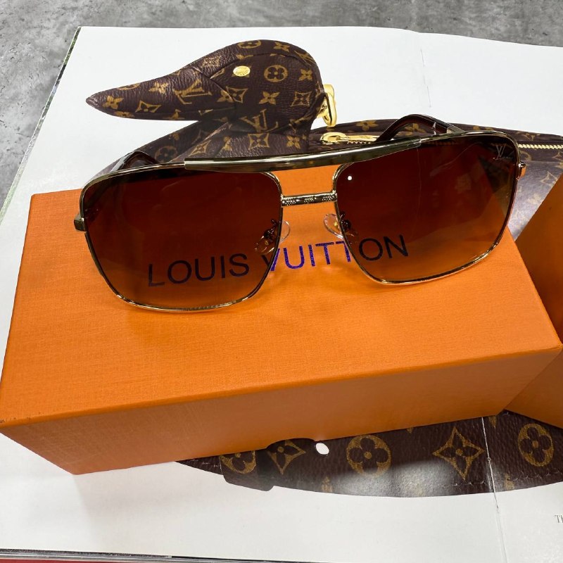 TOP QUALITY LV SUNGLASSES  WITH FULL PACKAGING ETC jay0405