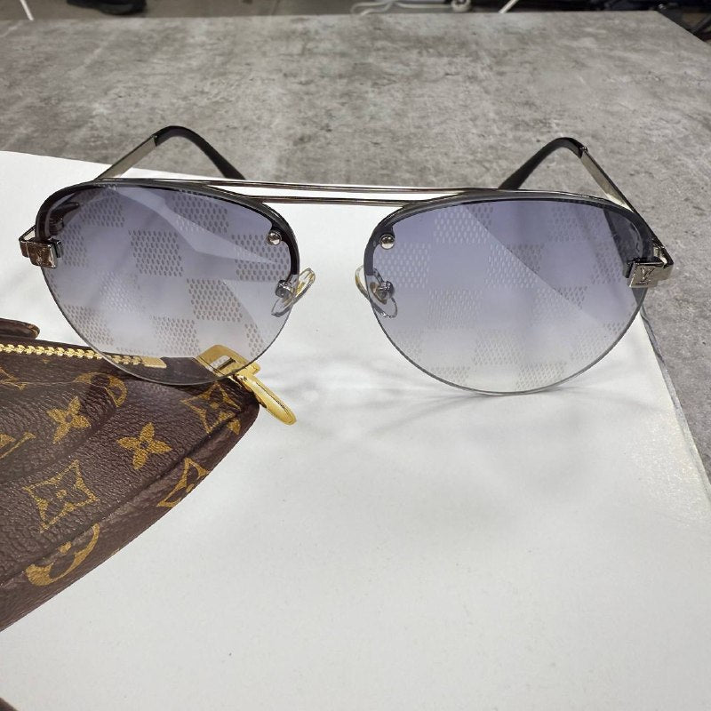 TOP QUALITY LV SUNGLASSES  WITH FULL PACKAGING ETC jay0405