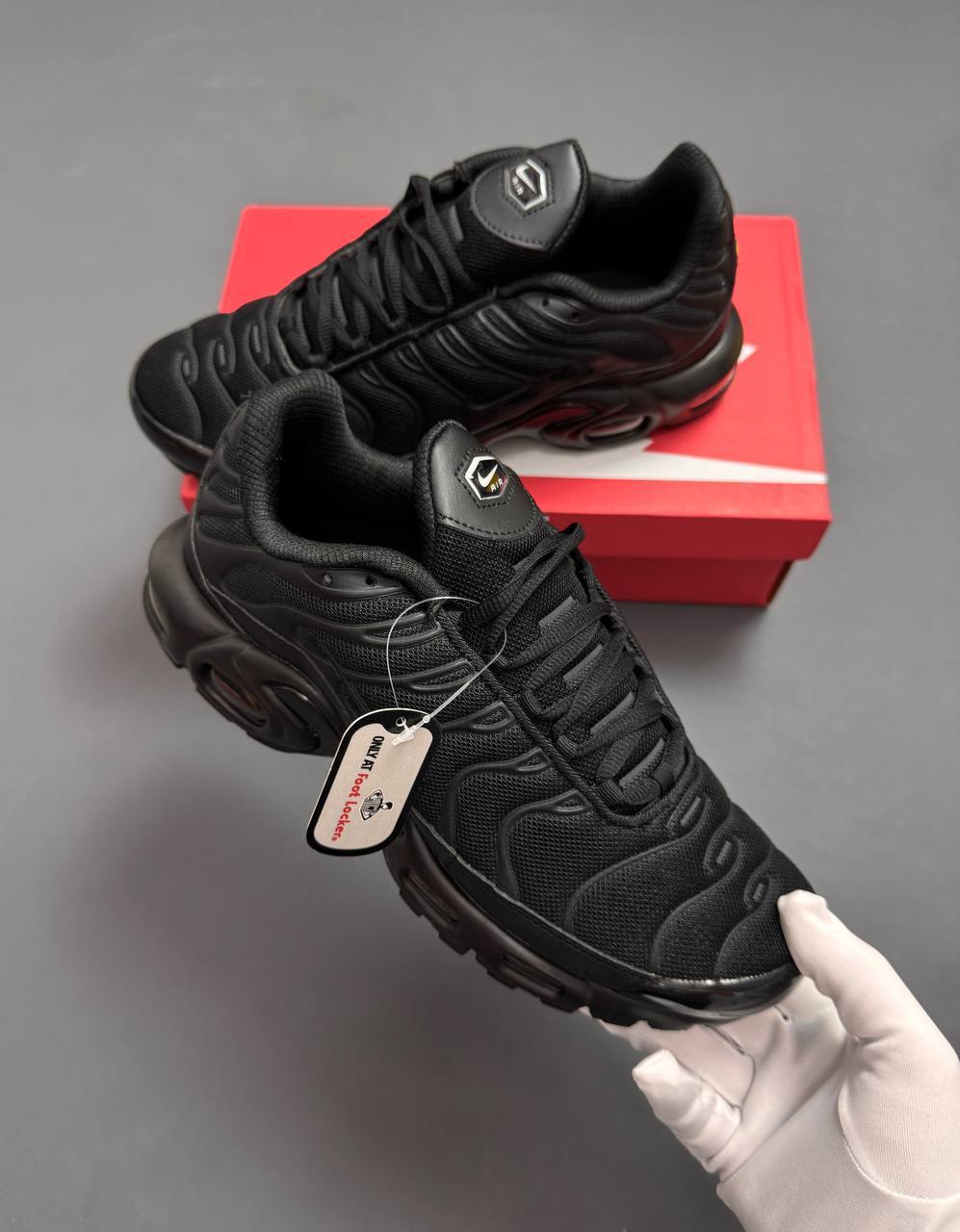 Men’s tns na1707