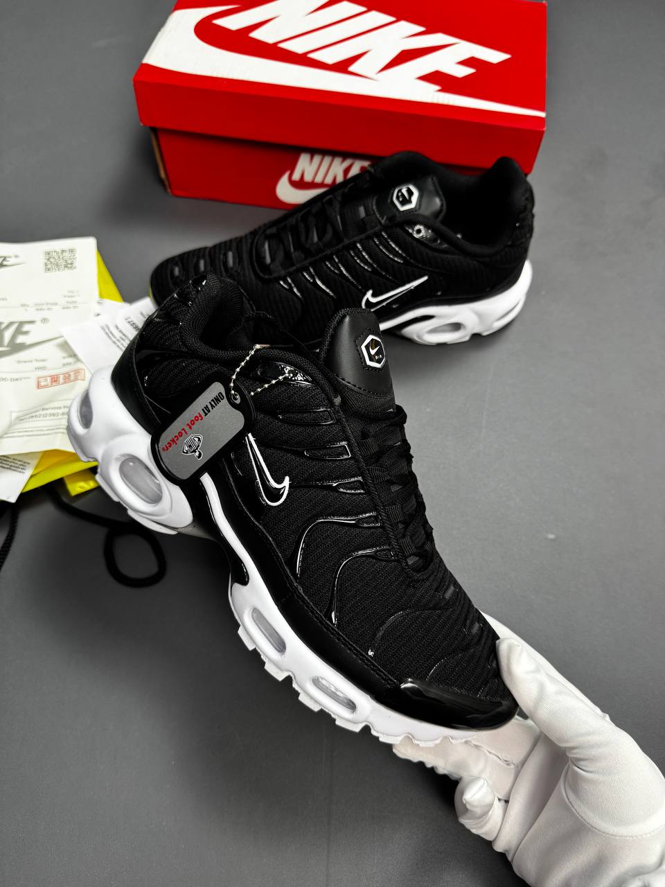Men’s tns na1707