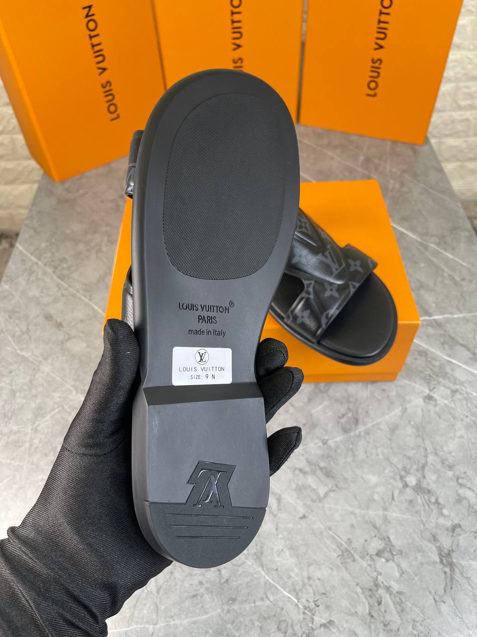 Superclo L slides aj1707