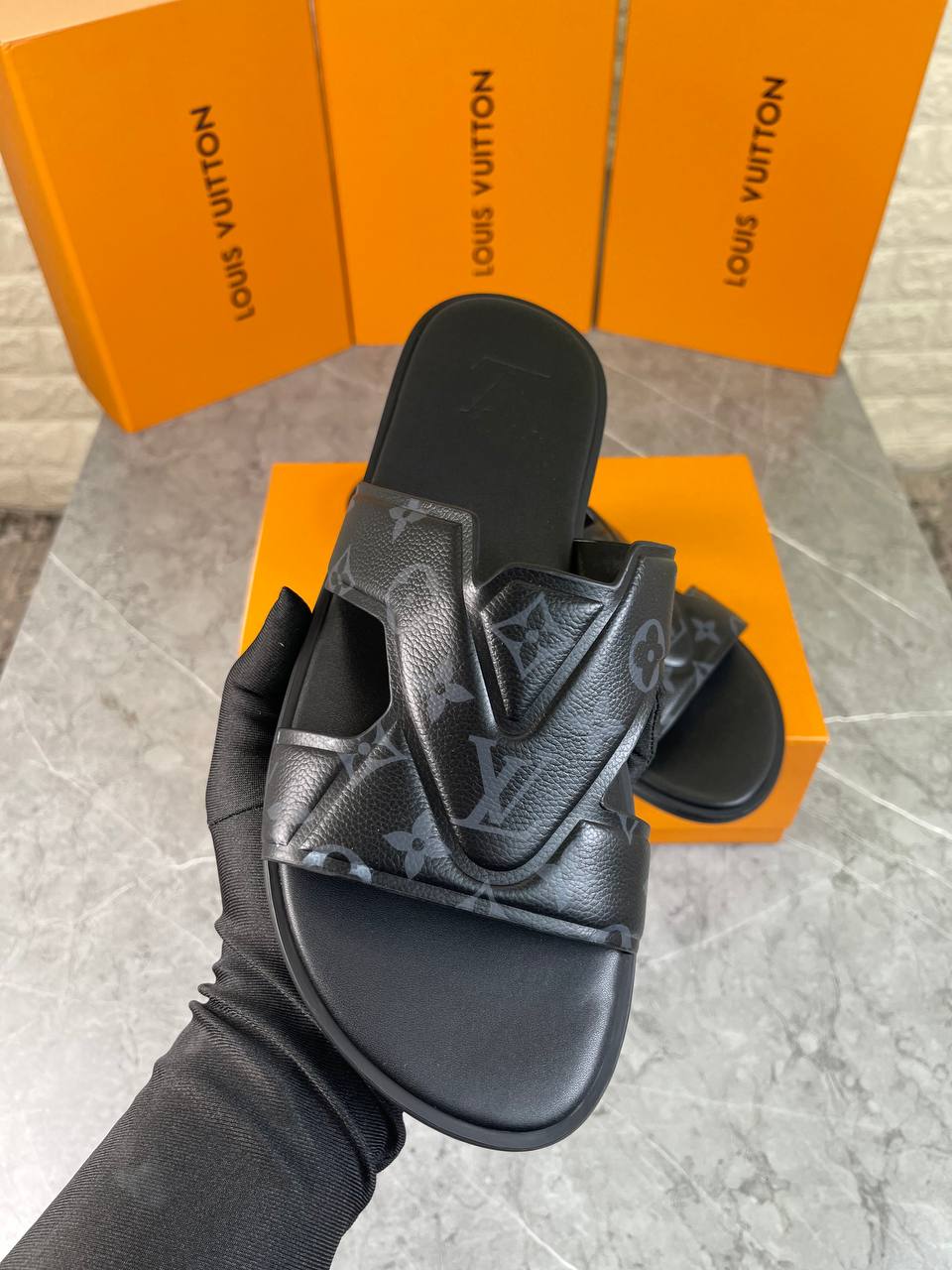 Superclo L slides aj1707