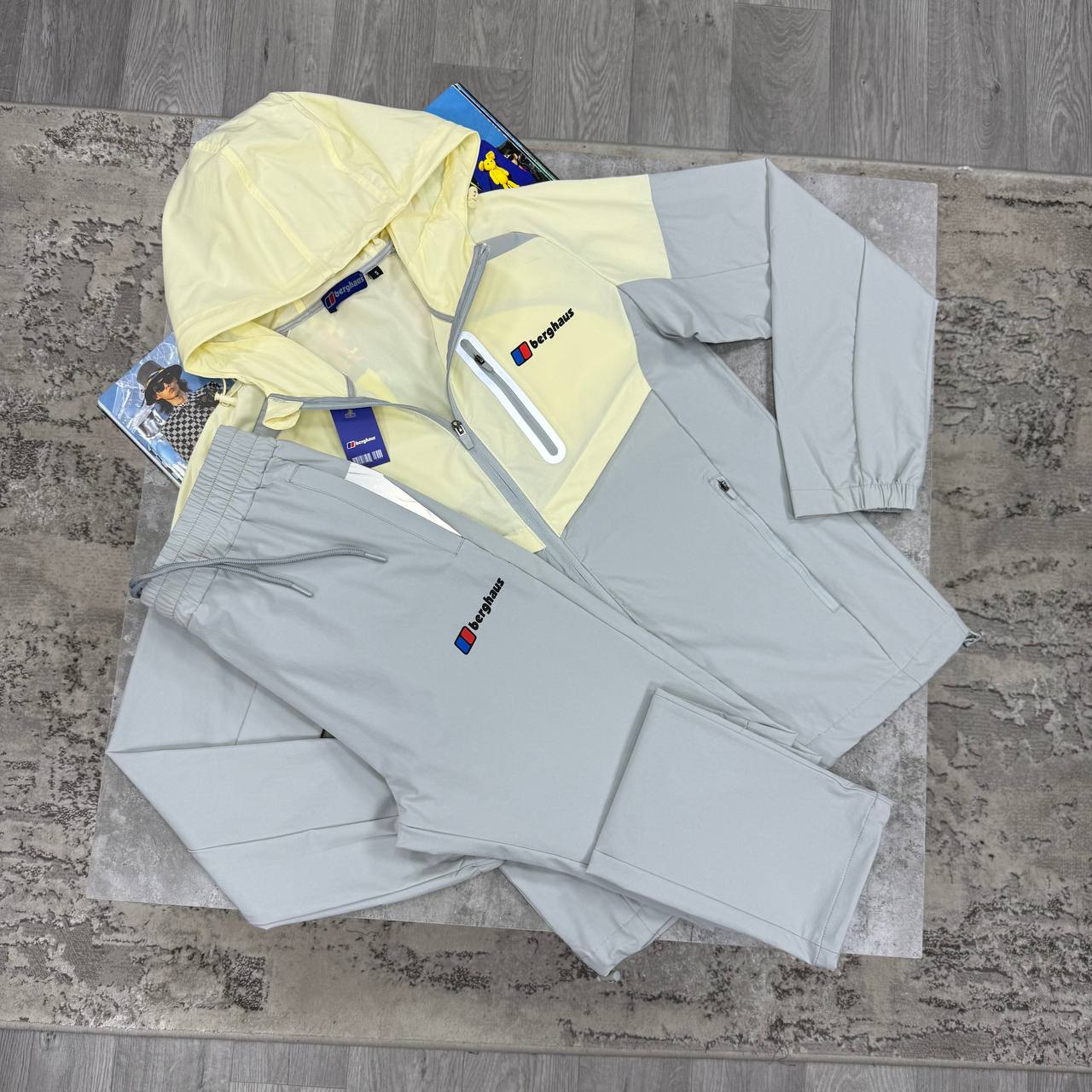 QUALITY BERGHAU TRACKSUIT jay1705